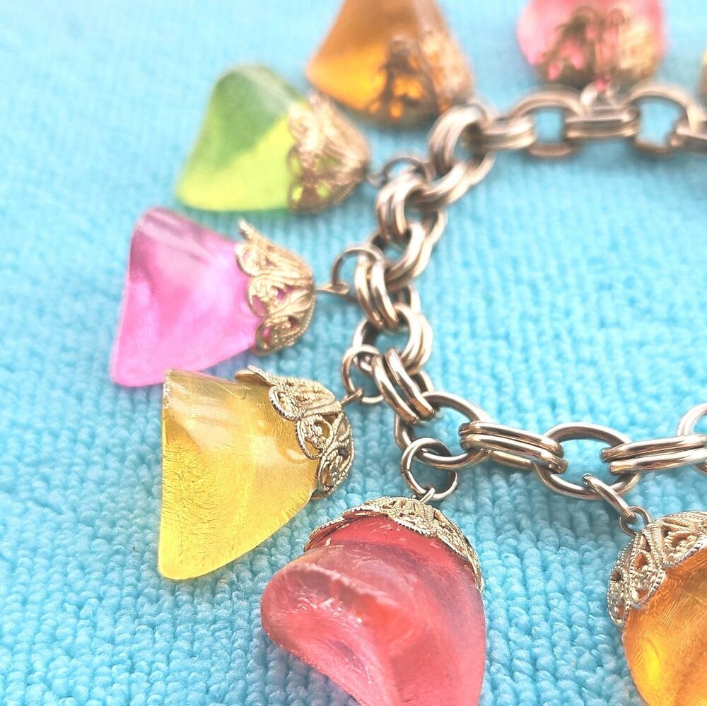 80's Lucite Gumdrop Charm Bracelet 11 Dangles 7.5"